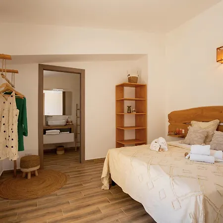 Villa Maju Tertenìa