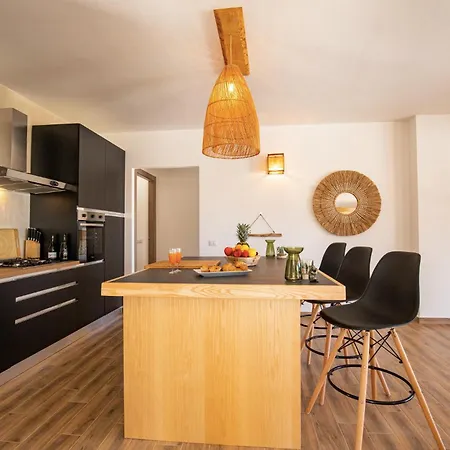 Maju Villa *