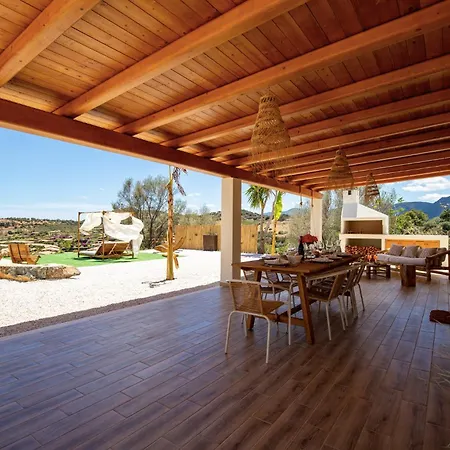 Villa Maju Tertenia